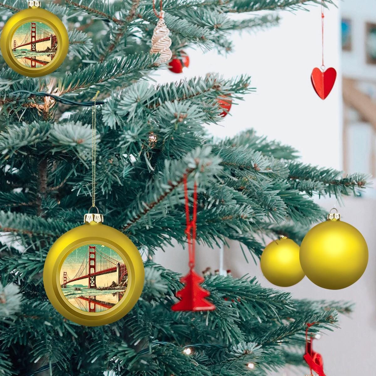 Ornament Set of 2 or 4, Festive Holiday Decor, Christmas Ball Decoration, Custom Golden Gate Bridge Design, San Francisco California Gift