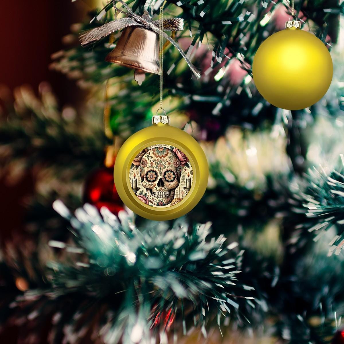 Ornament Set of 2 or 4, Festive Holiday Decor, Christmas Ball Decoration, Custom Sugar Skull Design, Dia de los Muertos, Original Tree Trim