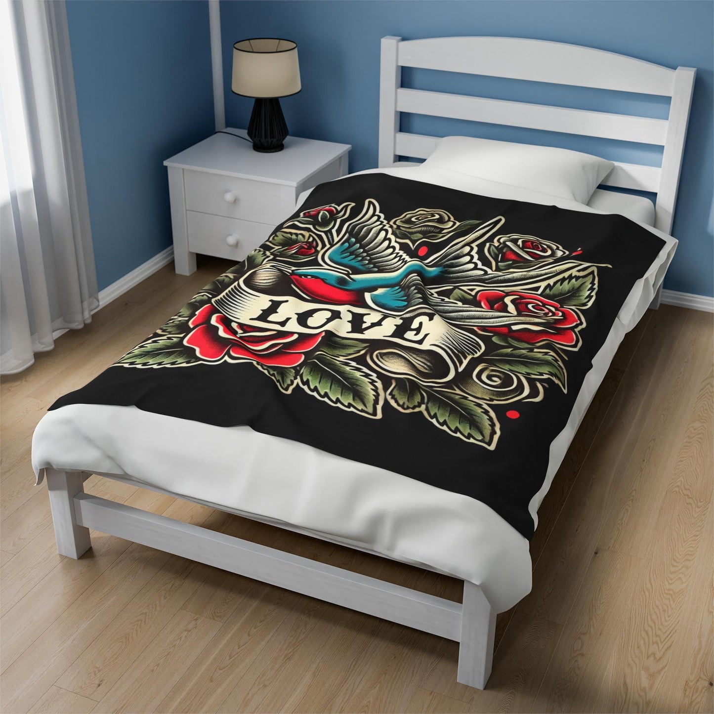 Bird Plush Blanket - Vintage Tattoo LOVE Design, Fleece Throw, Housewarming Gift, Nature Theme, Warm Bedding, Tattoo Lover